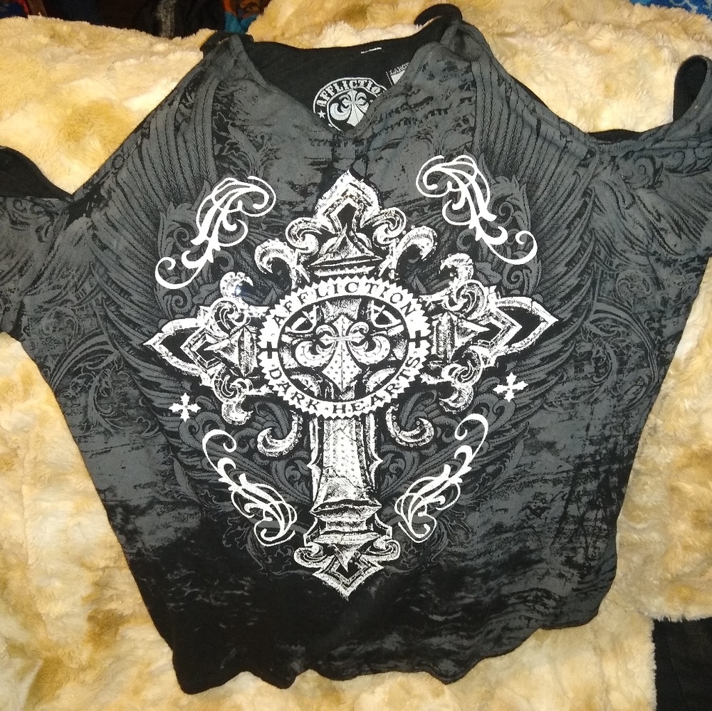Affliction cold shoulder shirt